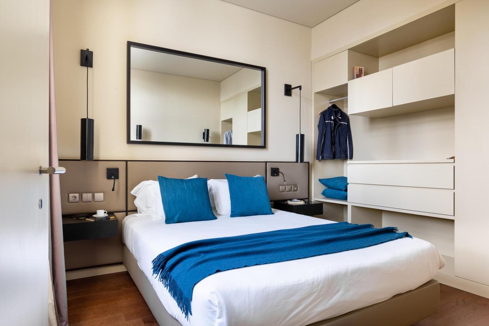 Joivy Downtown Market Apartments Lisbona Esterno foto